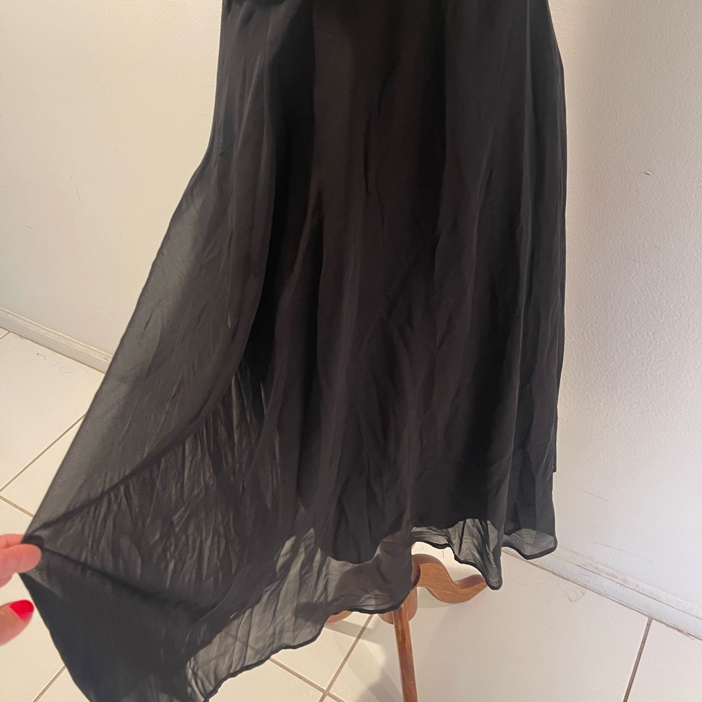 NWT Dress Barn Black Dress with Lace V Neck Sz 10 - Picture 5 of 7